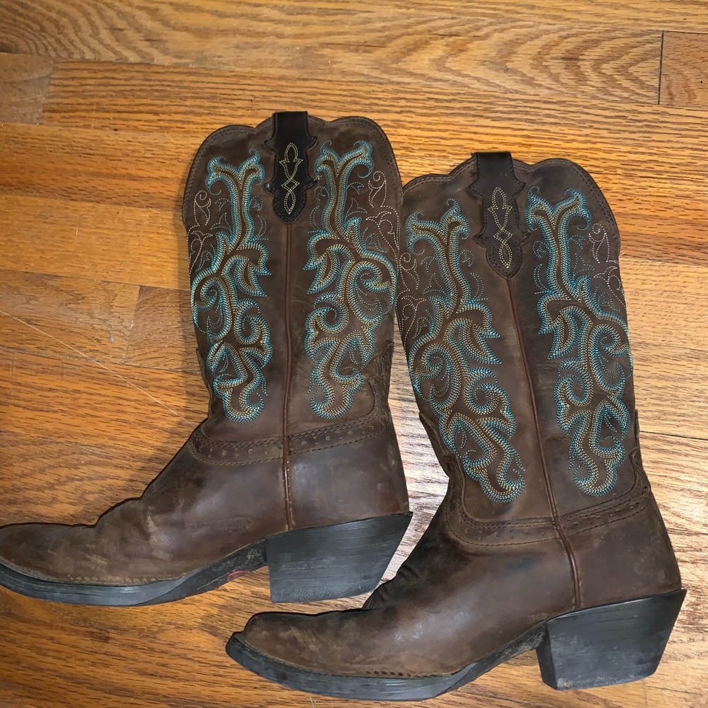 Cowboy boots- leather- size 6- authentic